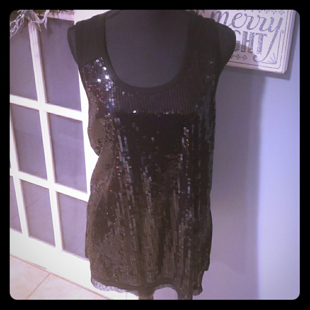 👑Black sequins top xl simple vera by vera wang